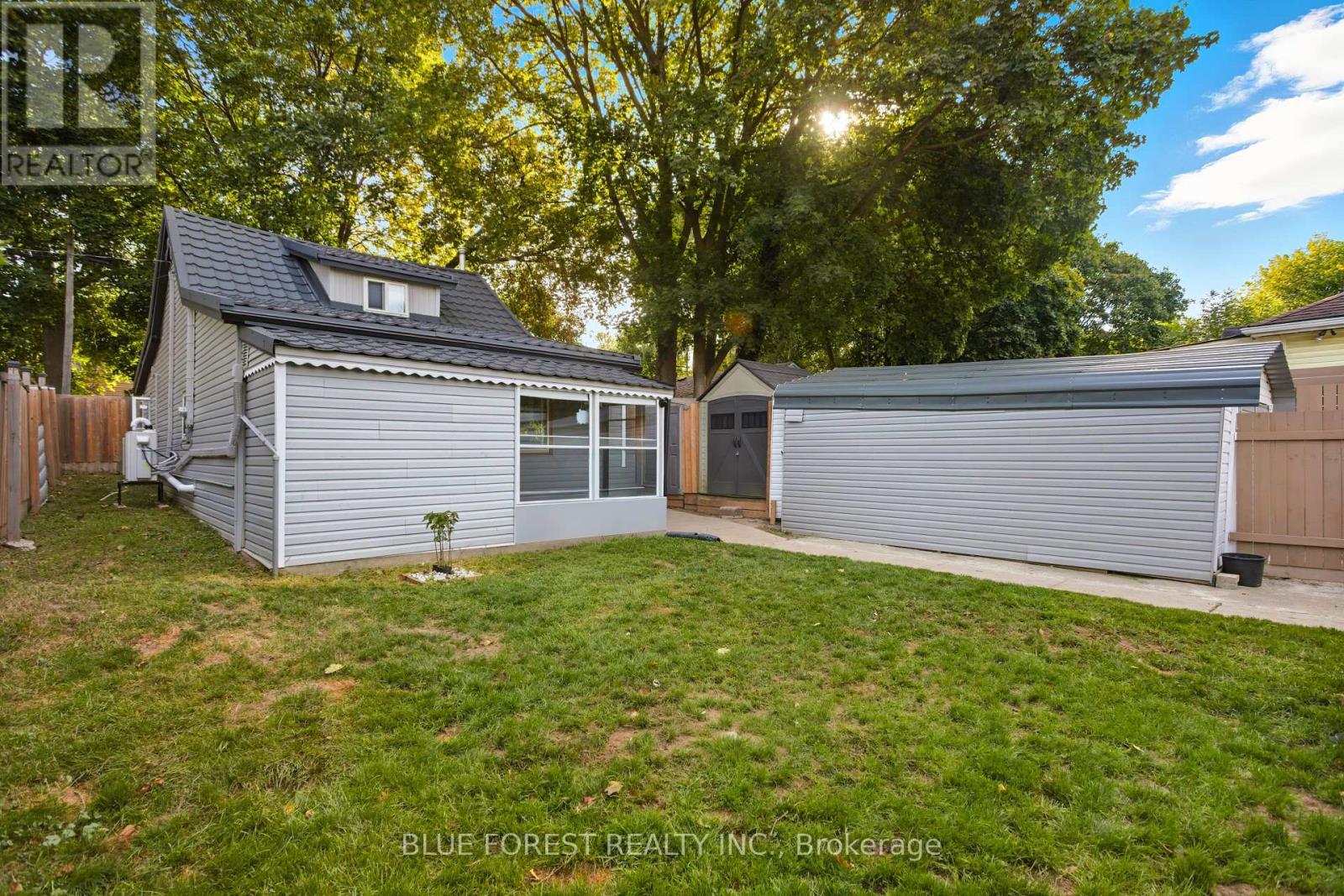 88 Boullee Street, London East, Ontario  N5Y 1T6 - Photo 2 - X12441633