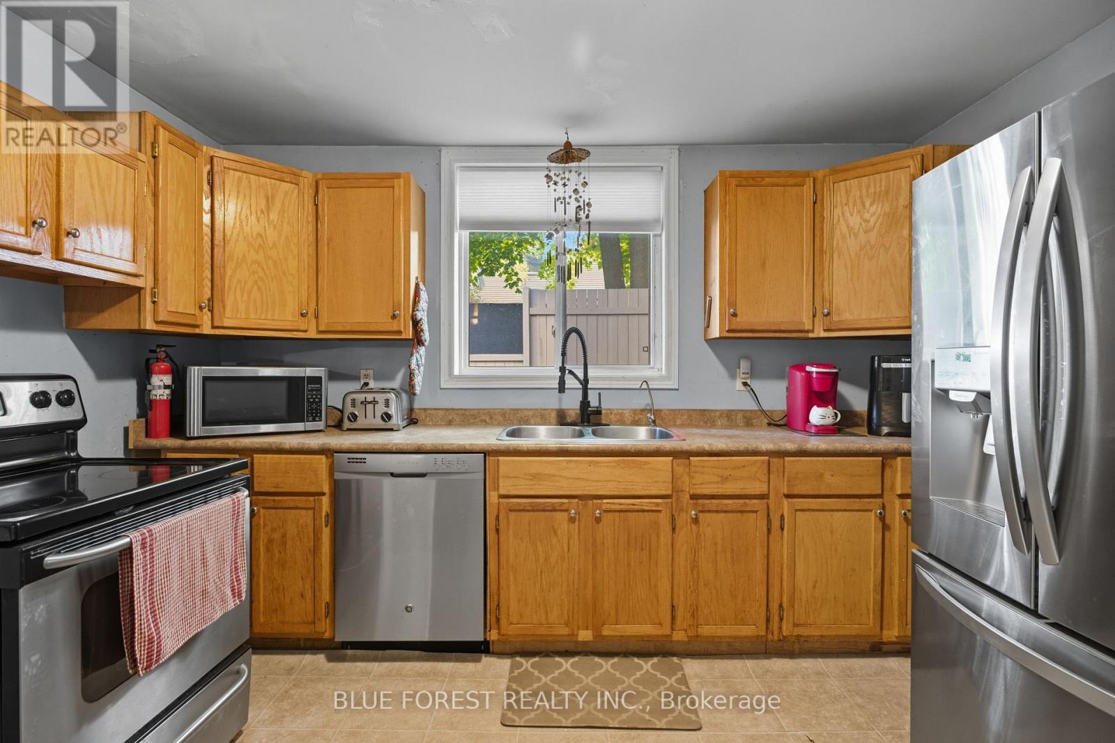 88 Boullee Street, London East, Ontario  N5Y 1T6 - Photo 3 - X12441633