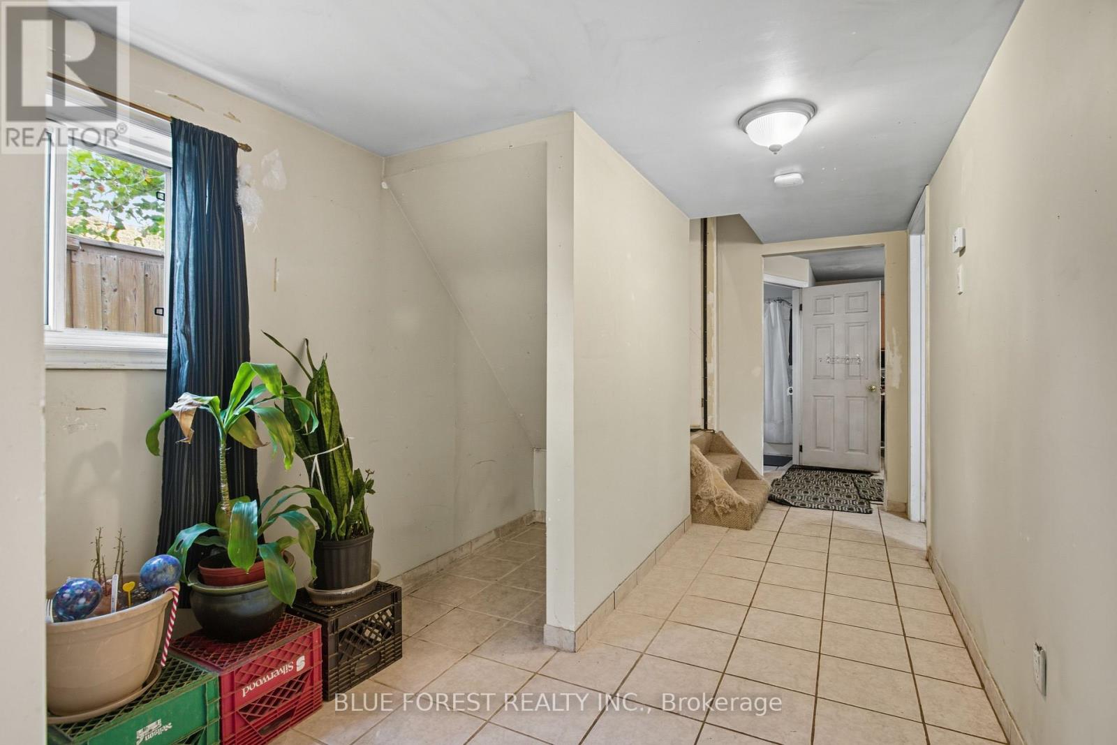 88 Boullee Street, London East, Ontario  N5Y 1T6 - Photo 6 - X12441633