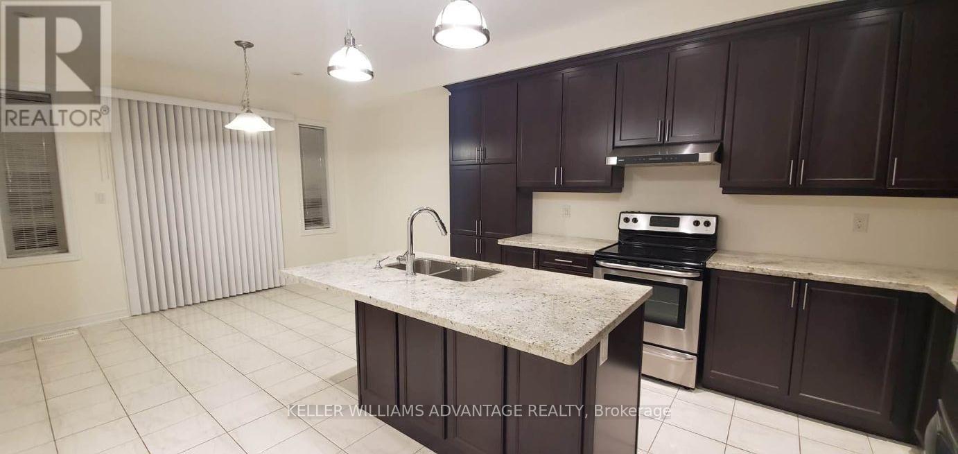 84 Little Britain Crescent, Brampton, Ontario  L6M 6A8 - Photo 4 - W12441529