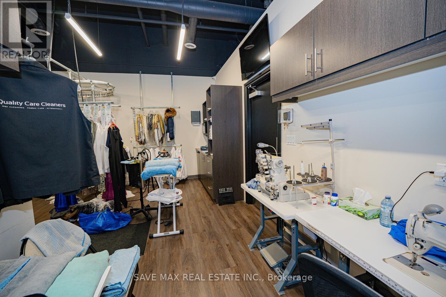 113 - 216 Oak Park Boulevard, Oakville, Ontario  L6H 7S8 - Photo 16 - W12441542
