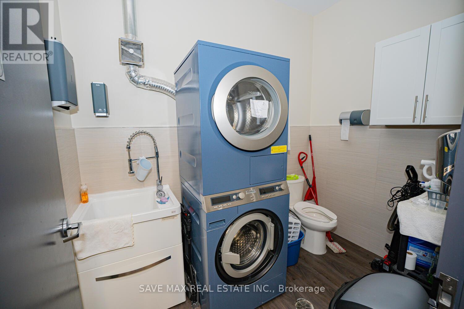 113 - 216 Oak Park Boulevard, Oakville, Ontario  L6H 7S8 - Photo 20 - W12441542