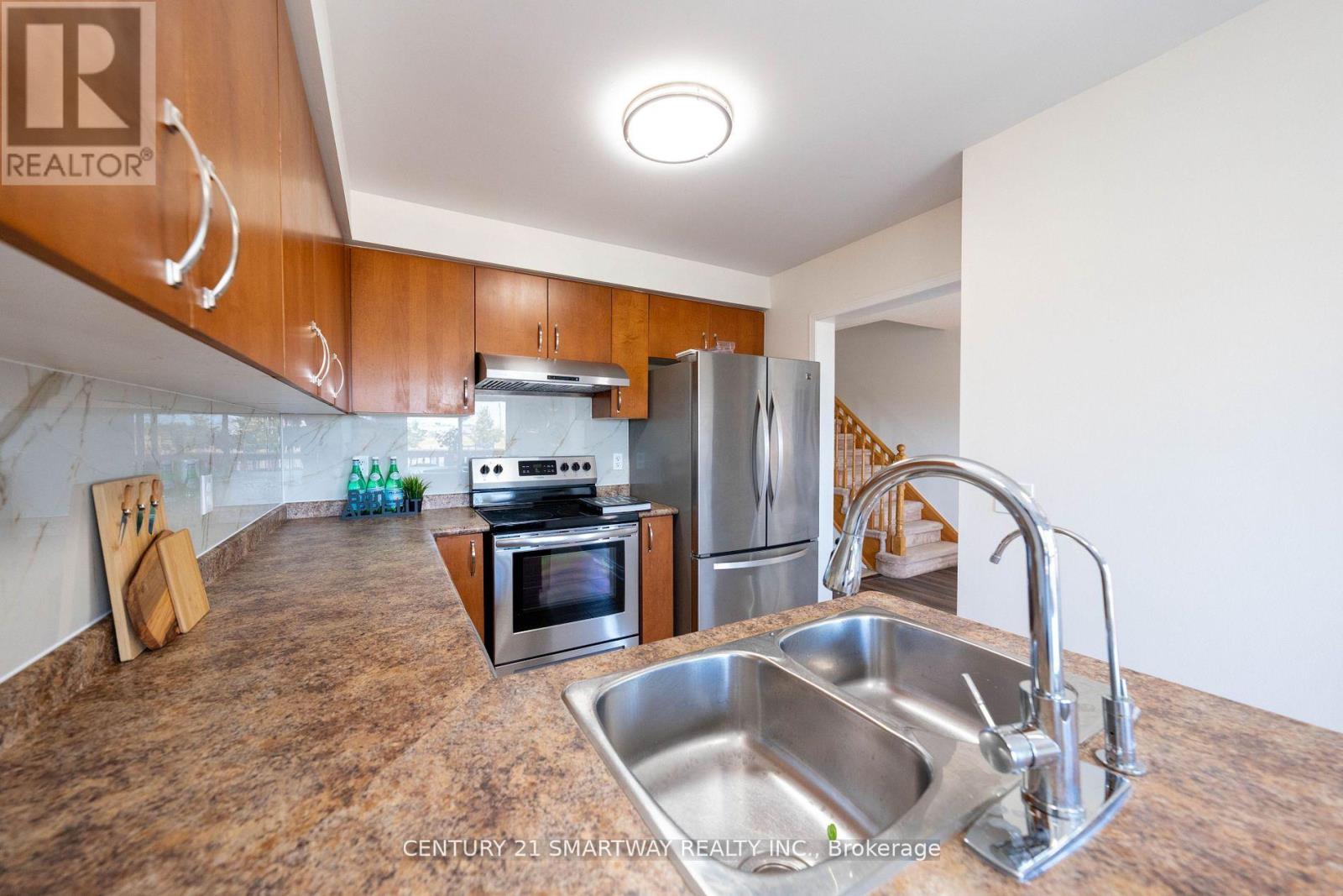 3424 Angel Pass Drive, Mississauga (Churchill Meadows), Ontario  L5M 7N4 - Photo 16 - W12441552