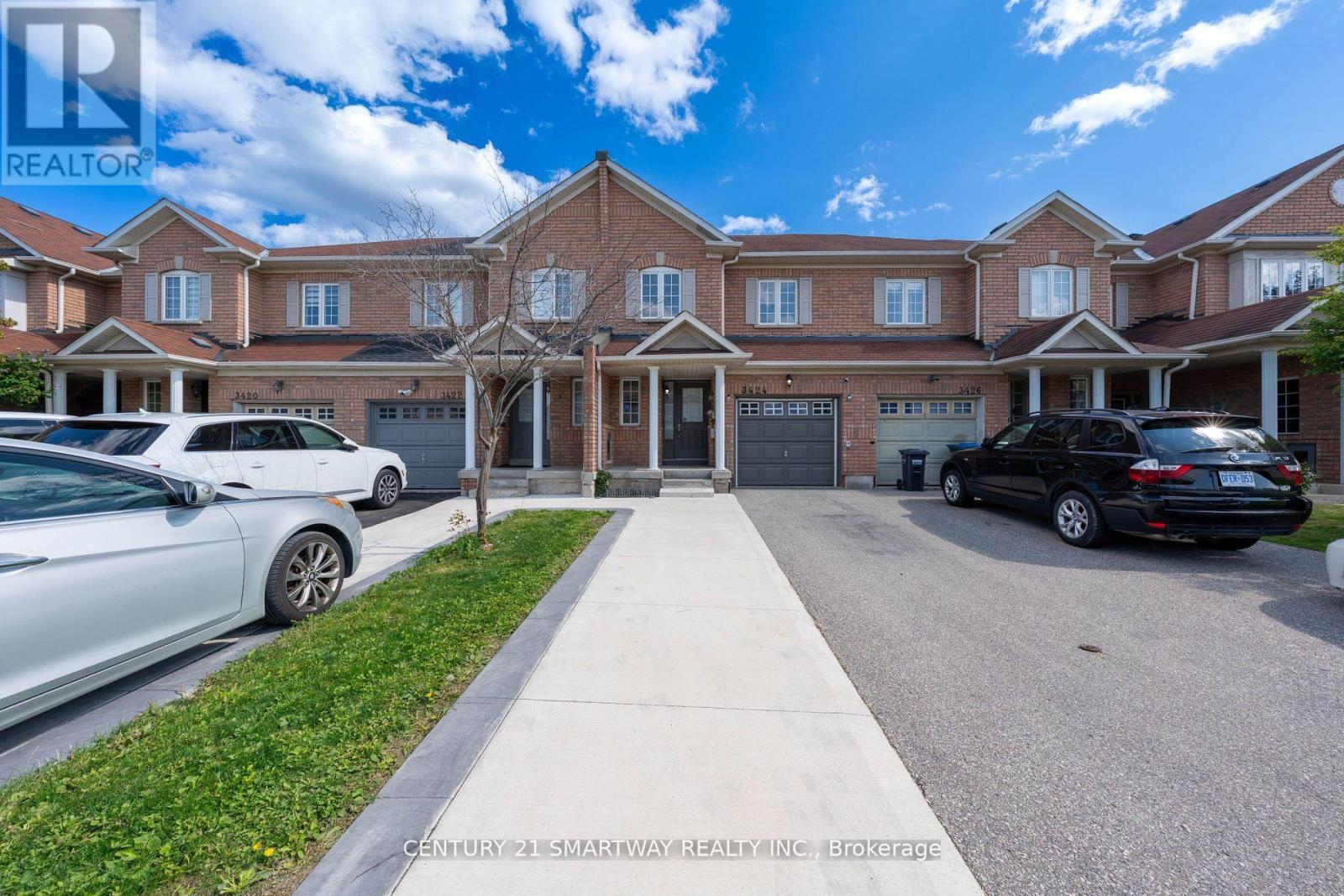 3424 Angel Pass Drive, Mississauga (Churchill Meadows), Ontario  L5M 7N4 - Photo 2 - W12441552