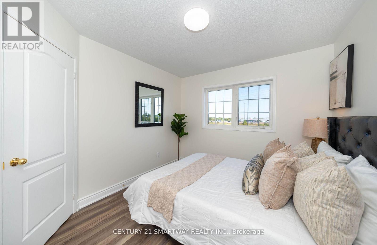 3424 Angel Pass Drive, Mississauga (Churchill Meadows), Ontario  L5M 7N4 - Photo 29 - W12441552