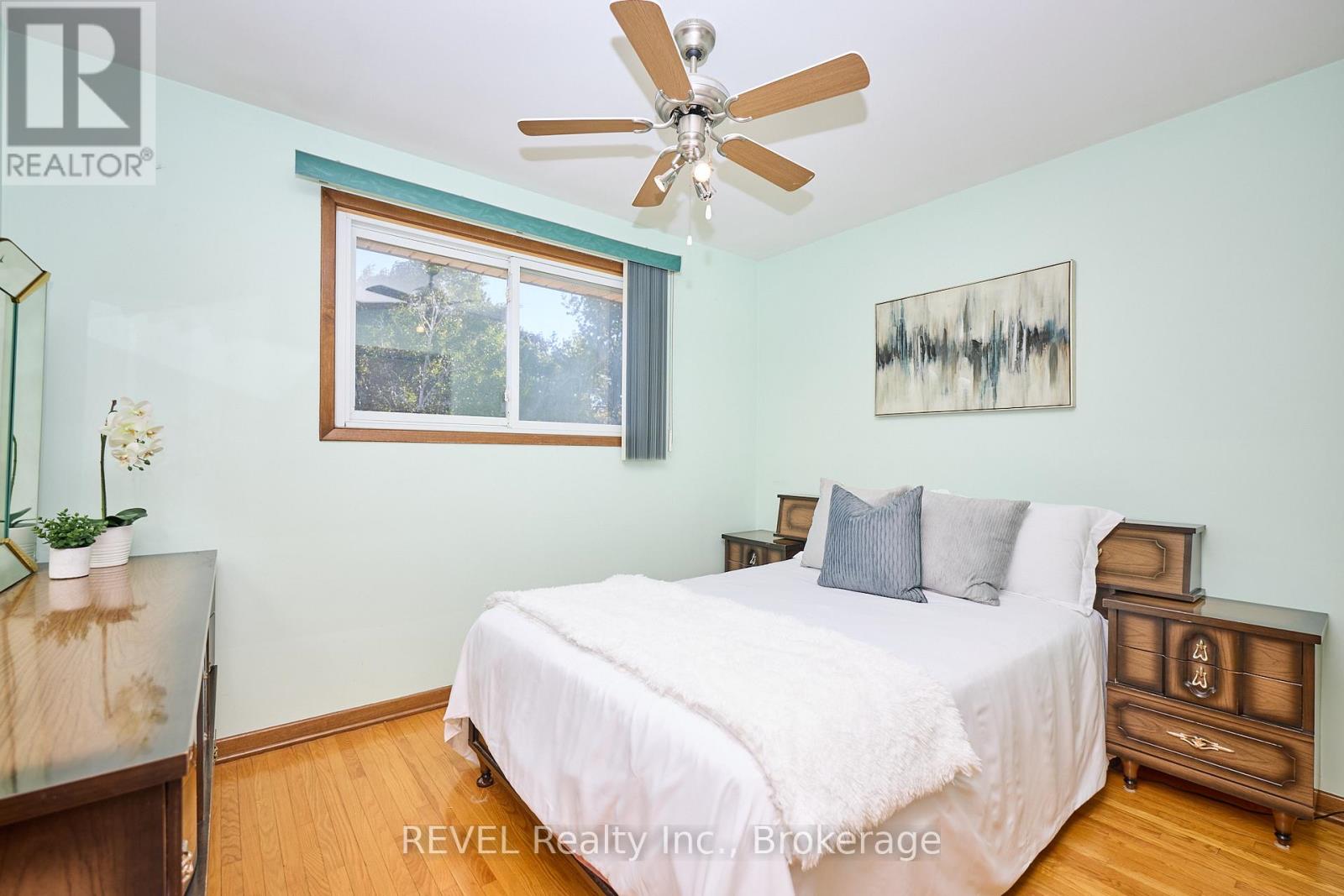 6 Charleen Circle, St. Catharines (Carlton/bunting), Ontario  L2M 7G6 - Photo 17 - X12441643