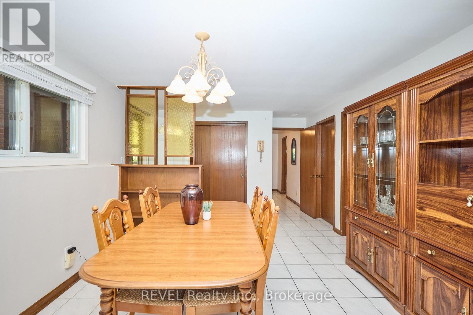 6 Charleen Circle, St. Catharines (Carlton/bunting), Ontario  L2M 7G6 - Photo 33 - X12441643
