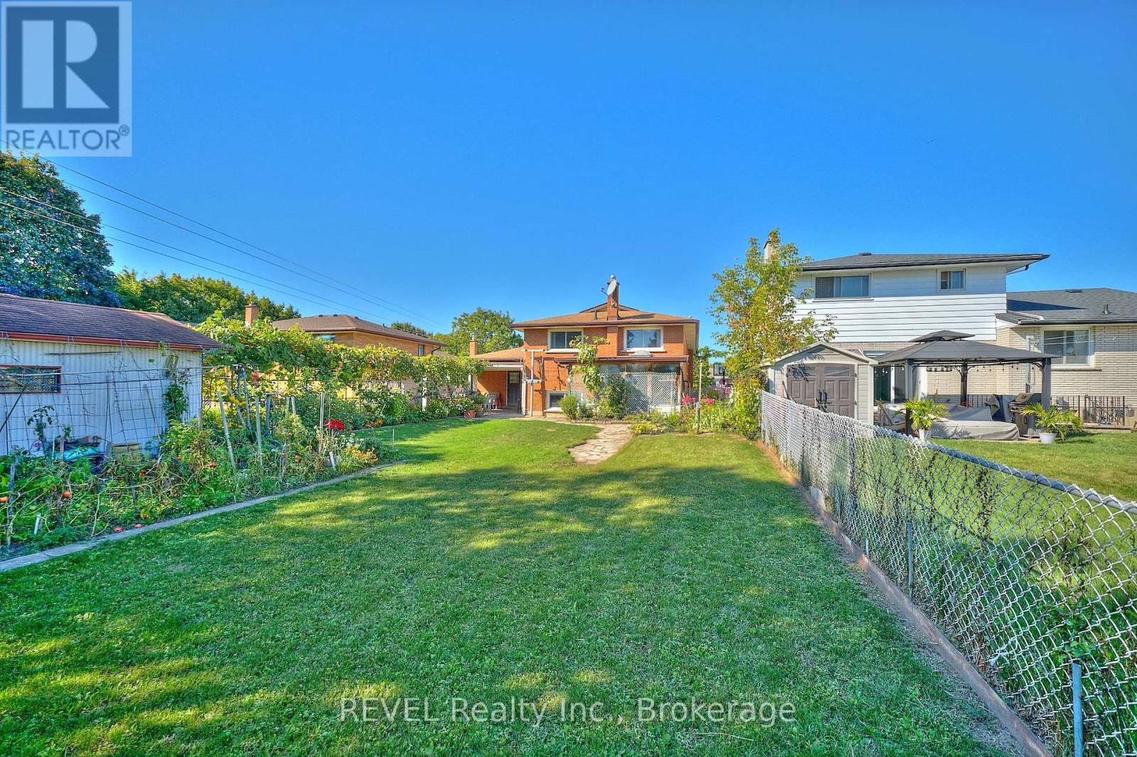 6 Charleen Circle, St. Catharines (Carlton/bunting), Ontario  L2M 7G6 - Photo 42 - X12441643