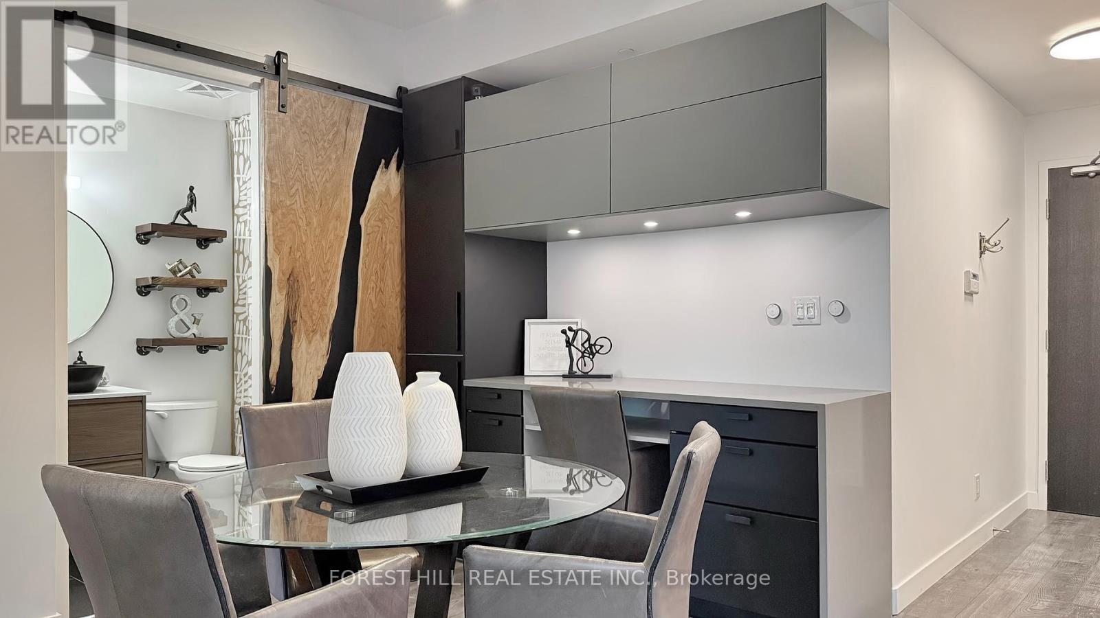 434 - 165 Legion Road N, Toronto (Mimico), Ontario  M8Y 0A1 - Photo 10 - W12441574