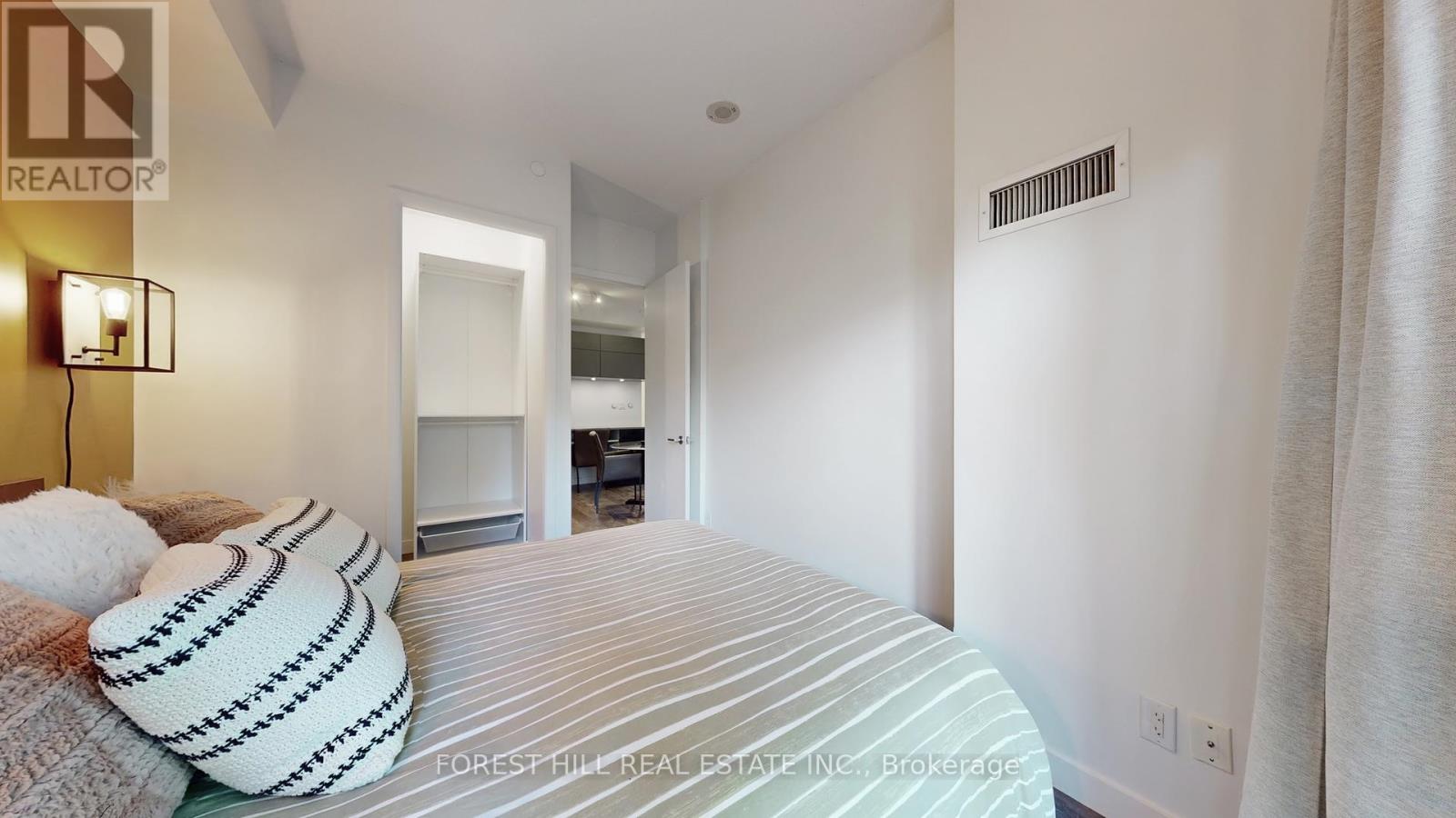 434 - 165 Legion Road N, Toronto (Mimico), Ontario  M8Y 0A1 - Photo 17 - W12441574