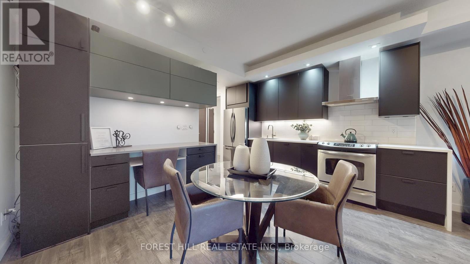 434 - 165 Legion Road N, Toronto (Mimico), Ontario  M8Y 0A1 - Photo 21 - W12441574