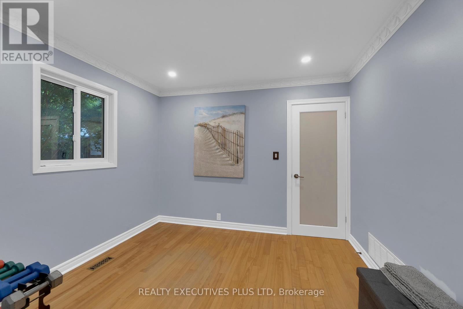 16 Melita Place, Brampton, Ontario  L6S 2Z3 - Photo 13 - W12441594