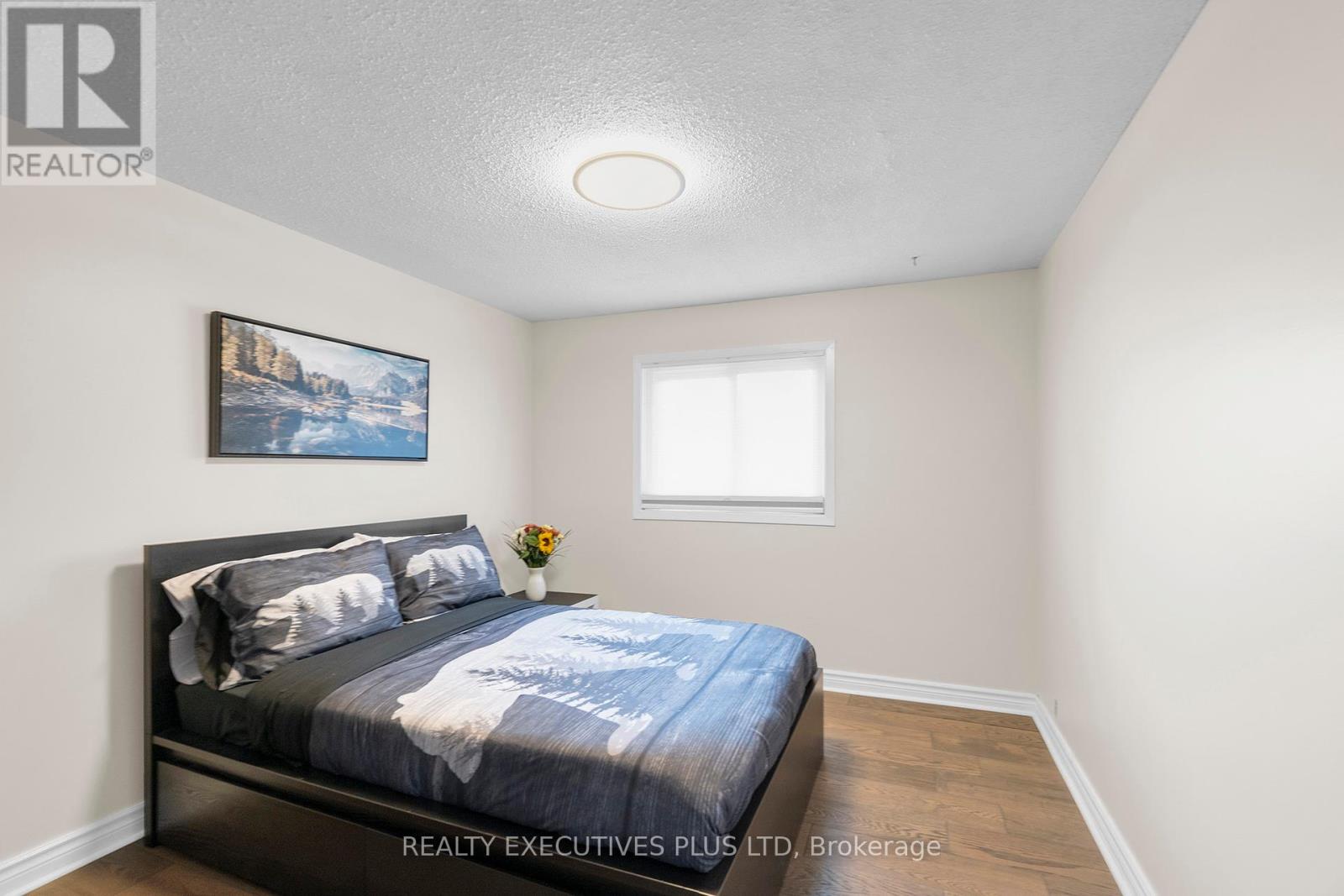 16 Melita Place, Brampton, Ontario  L6S 2Z3 - Photo 31 - W12441594