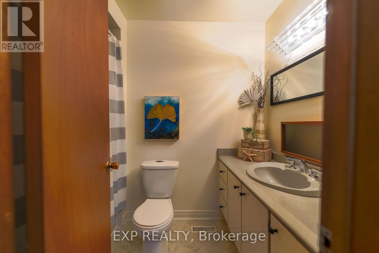 902 Sixth Street, Mississauga (Lakeview), Ontario  L5E 1N6 - Photo 14 - W12441598