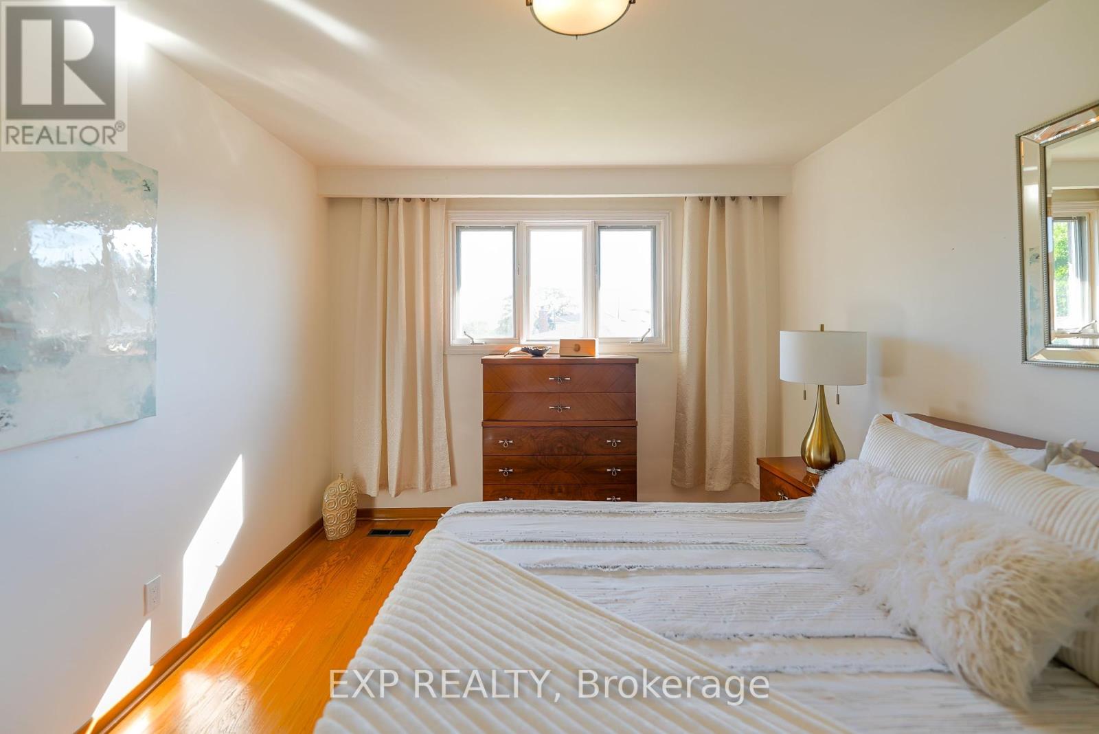902 Sixth Street, Mississauga (Lakeview), Ontario  L5E 1N6 - Photo 35 - W12441598