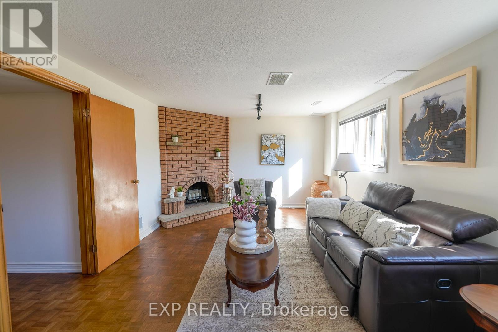 902 Sixth Street, Mississauga (Lakeview), Ontario  L5E 1N6 - Photo 44 - W12441598