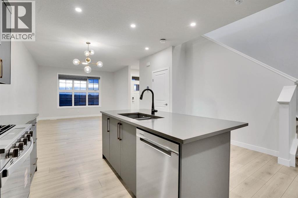 14628 24 Street Nw, Calgary, Alberta  T3P 2B6 - Photo 12 - A2261250