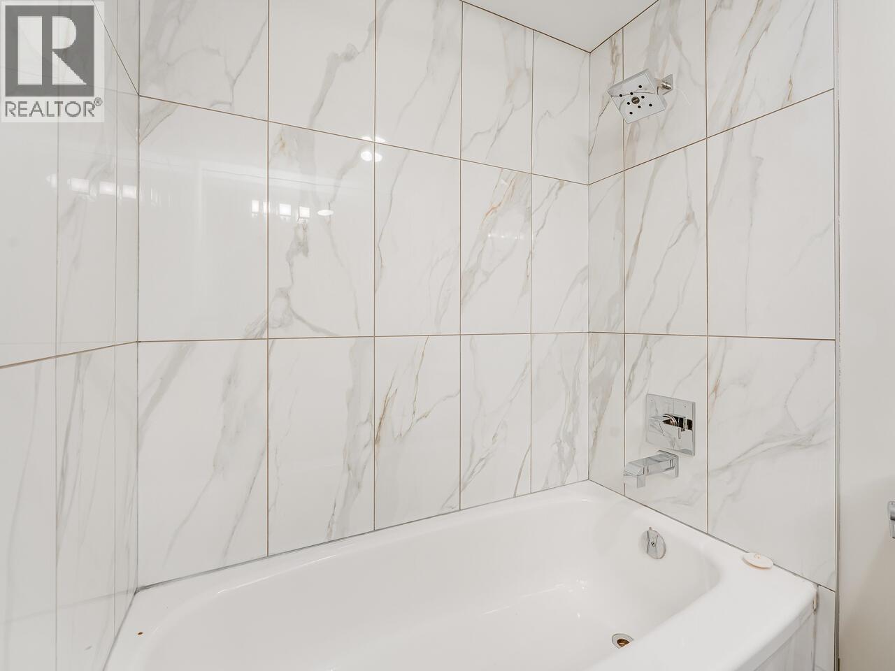 204 2234 Prince Albert Street, Vancouver, British Columbia  V5T 4K9 - Photo 2 - R3054853