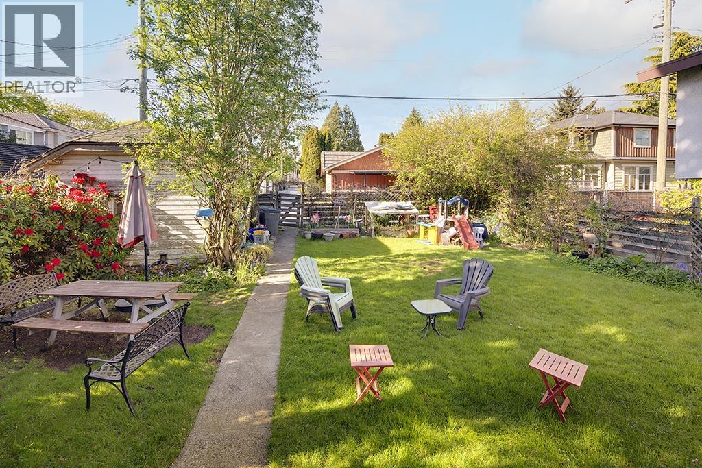 1373 W 64th Avenue, Vancouver, British Columbia  V6P 2N3 - Photo 11 - R3054831
