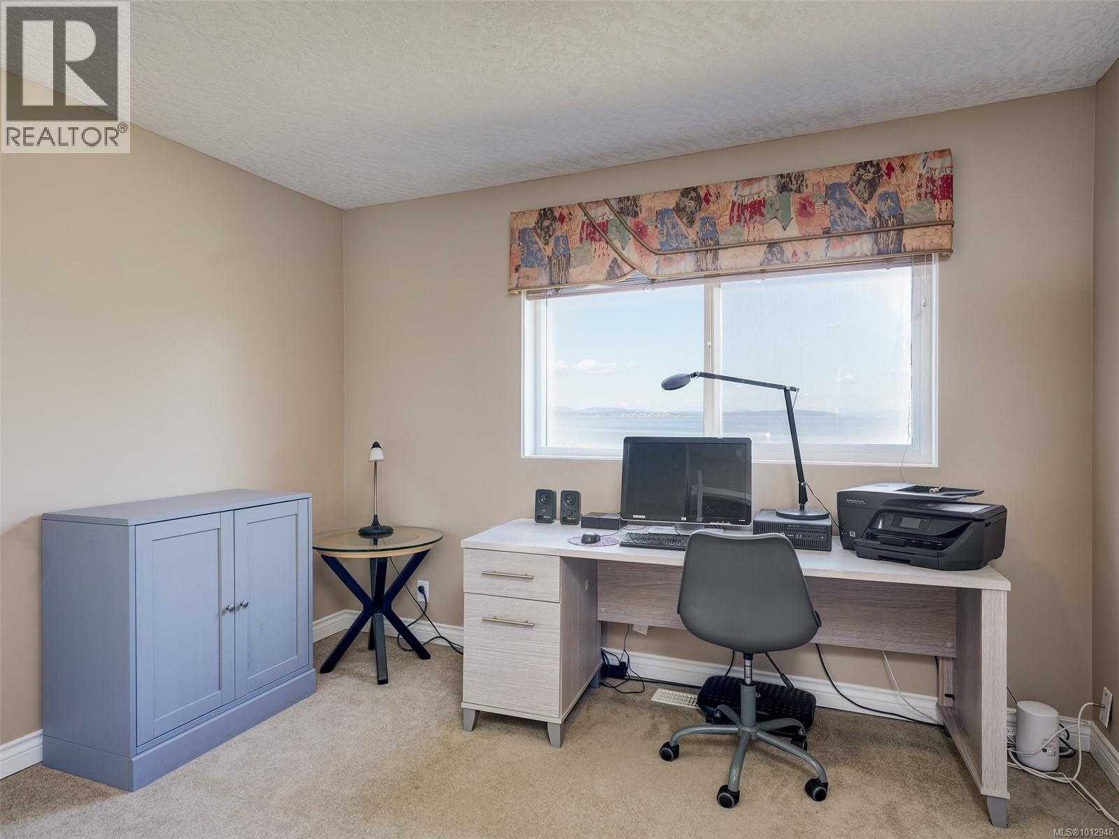 2606 James Island Rd, Central Saanich, British Columbia  V8M 1V4 - Photo 12 - 1012946