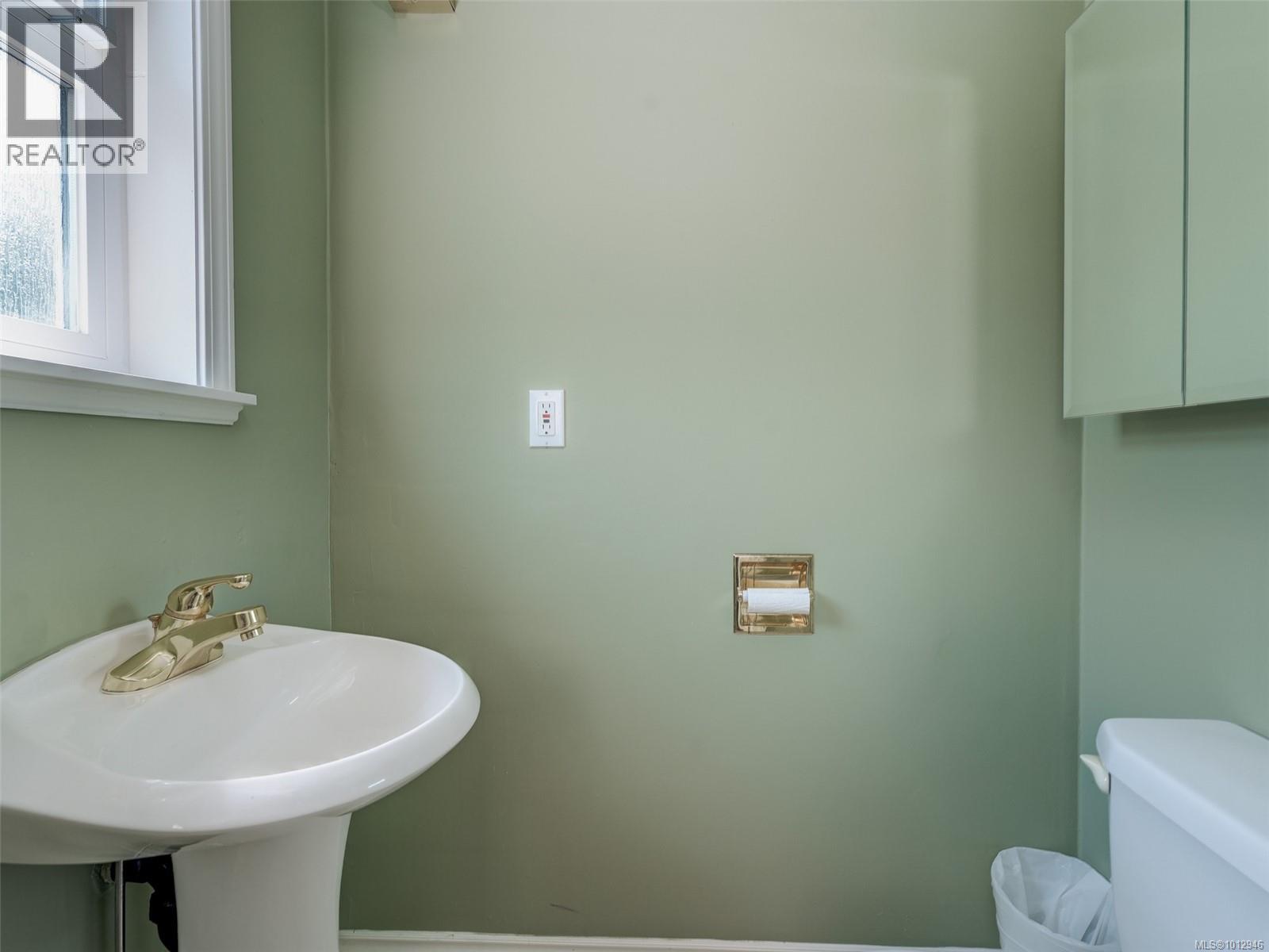 2606 James Island Rd, Central Saanich, British Columbia  V8M 1V4 - Photo 19 - 1012946