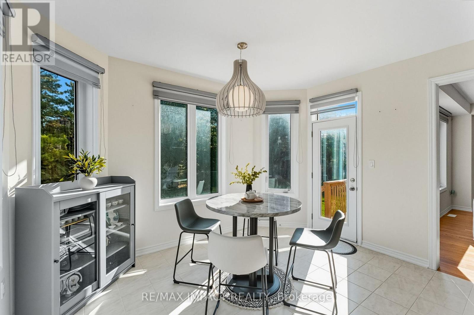 39 Connolly Road, Kawartha Lakes (Lindsay), Ontario  K9V 5H5 - Photo 14 - X12441533
