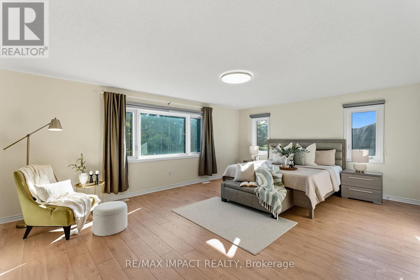 39 Connolly Road, Kawartha Lakes (Lindsay), Ontario  K9V 5H5 - Photo 25 - X12441533