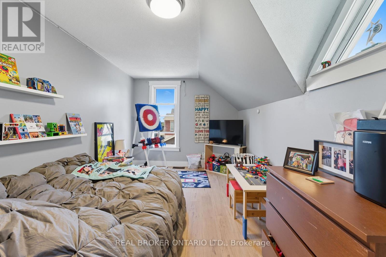 100 La Salette Road, Norfolk, Ontario  N0E 1H0 - Photo 20 - X12441549