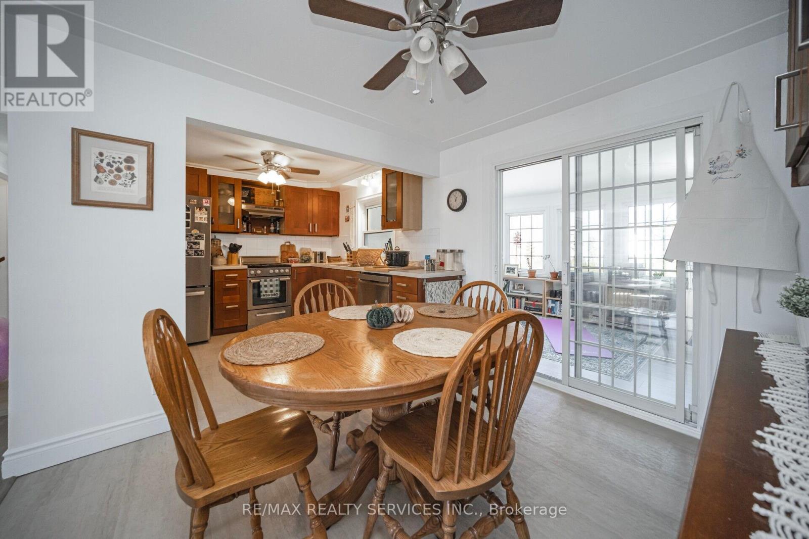 476 Prospect Avenue, Kitchener, Ontario  N2A 1E1 - Photo 13 - X12441573