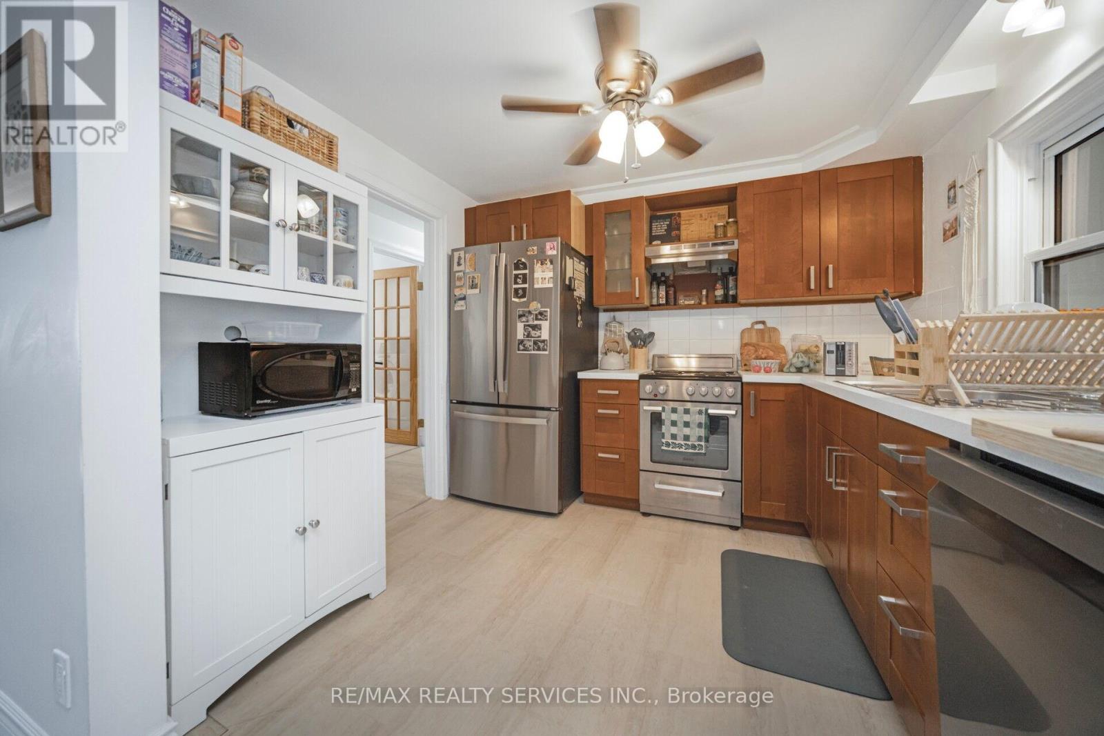476 Prospect Avenue, Kitchener, Ontario  N2A 1E1 - Photo 15 - X12441573