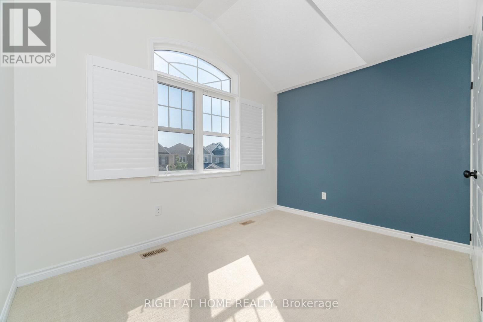 28 Pickett Place, Cambridge, Ontario  N3E 0B4 - Photo 33 - X12441577