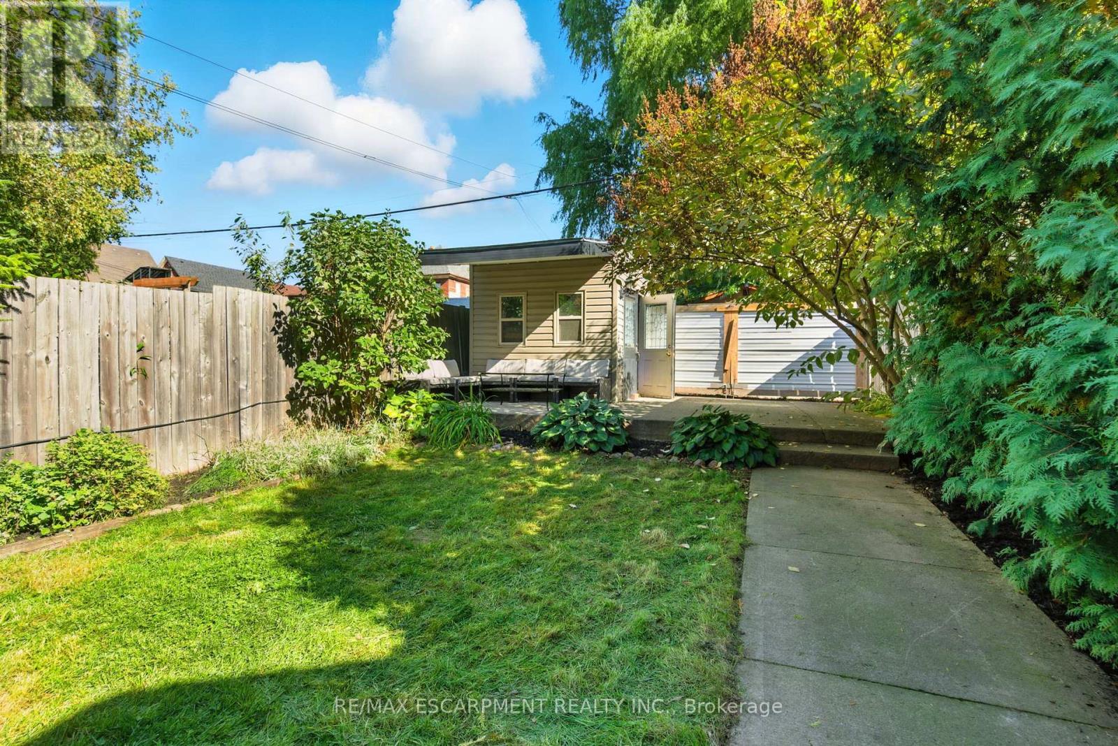 78 Oak Avenue, Hamilton (Landsdale), Ontario  L8L 5M8 - Photo 32 - X12441590