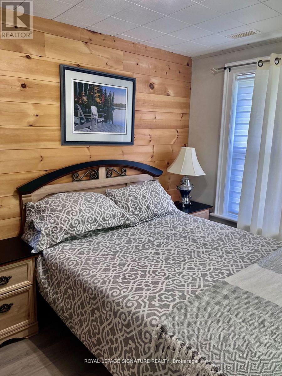 31 Blue Bay Lane, Kawartha Lakes (Fenelon), Ontario  K0M 1N0 - Photo 26 - X12441604