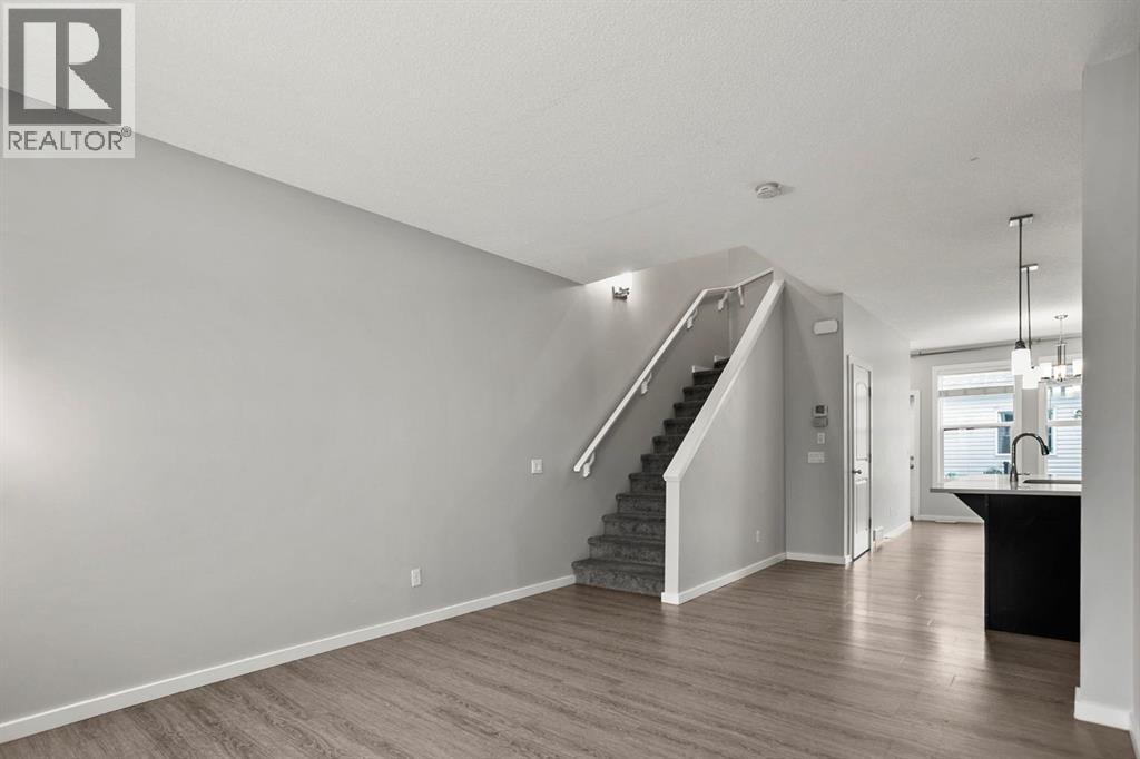 1253 Legacy Circle Se, Calgary, Alberta  T2X 3C7 - Photo 2 - A2261318