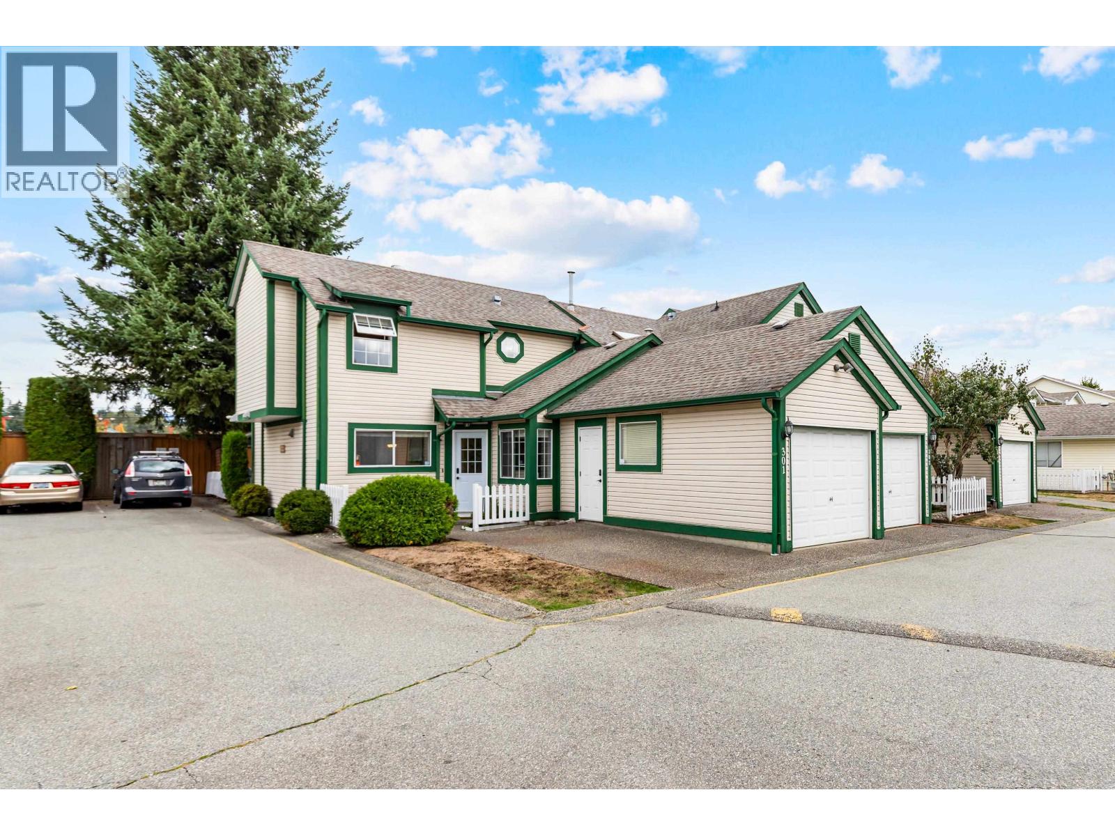 301 20675 118 AVENUE, Maple Ridge, British Columbia