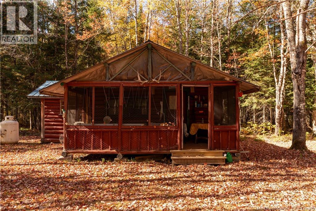 CAMP Hwy 118, Gray Rapids, New Brunswick