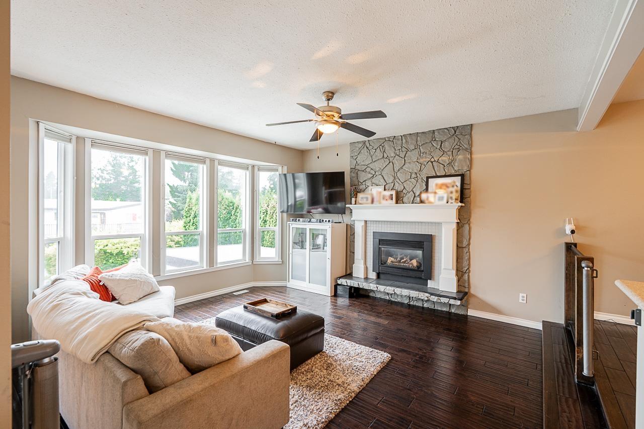 8134 Philbert Street, Mission, British Columbia  V2V 4W7 - Photo 5 - R3054547