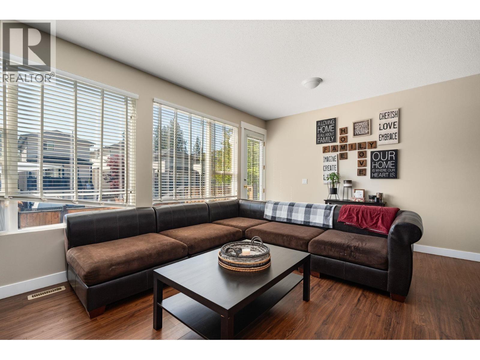 24280 102a Avenue, Maple Ridge, British Columbia  V2W 1X8 - Photo 3 - R3054782