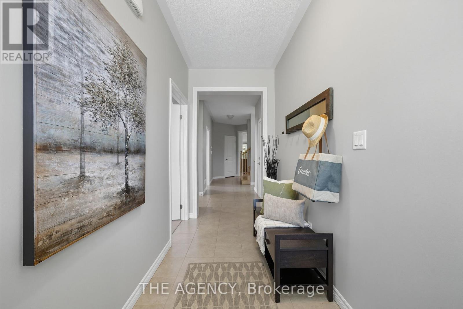15 Carl Raby Street, Clarington, Ontario  L1C 3K7 - Photo 5 - E12441628