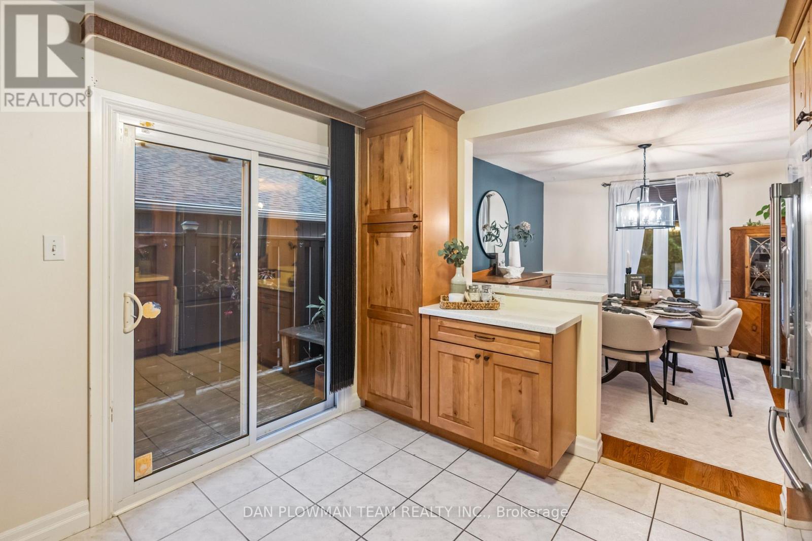 123 Guthrie Crescent, Whitby, Ontario  L1P 1A6 - Photo 15 - E12441649