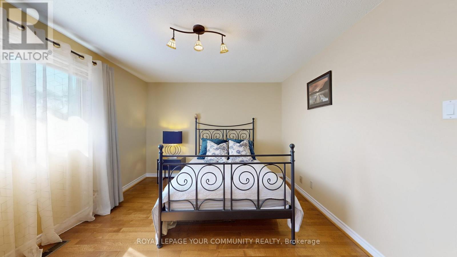 19 Roosevelt Drive, Richmond Hill, Ontario  L4C 6V1 - Photo 25 - N12441629