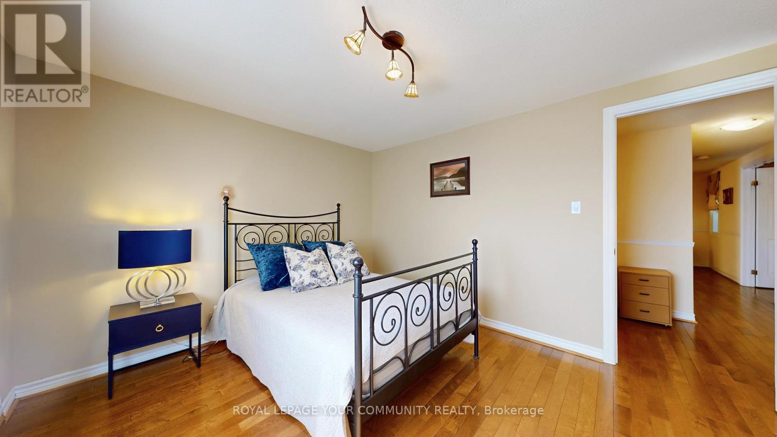 19 Roosevelt Drive, Richmond Hill, Ontario  L4C 6V1 - Photo 26 - N12441629