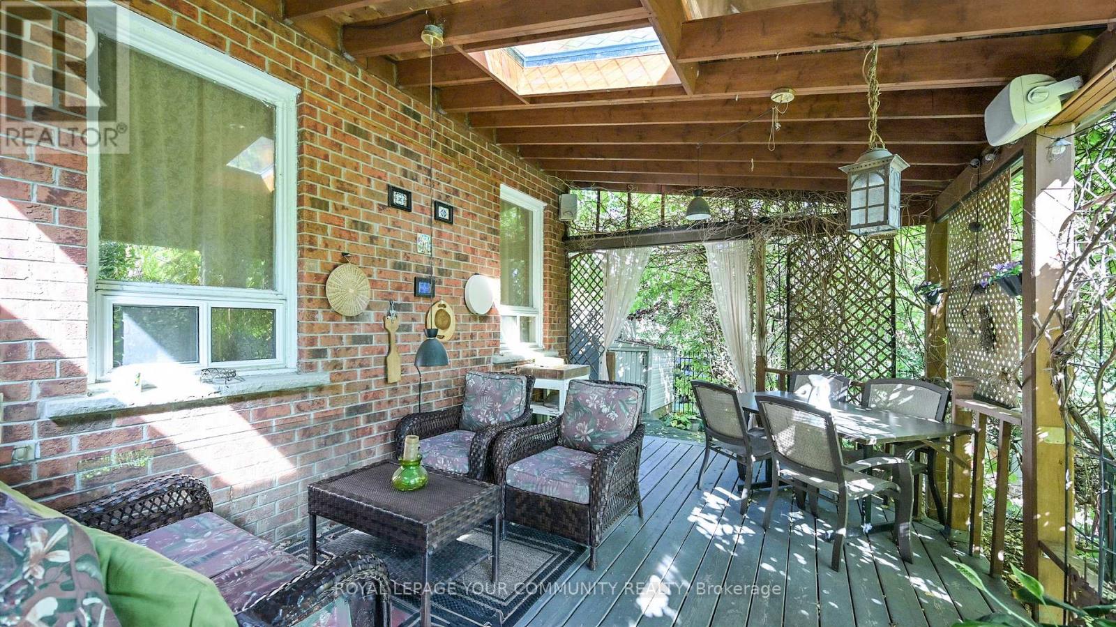 19 Roosevelt Drive, Richmond Hill, Ontario  L4C 6V1 - Photo 44 - N12441629