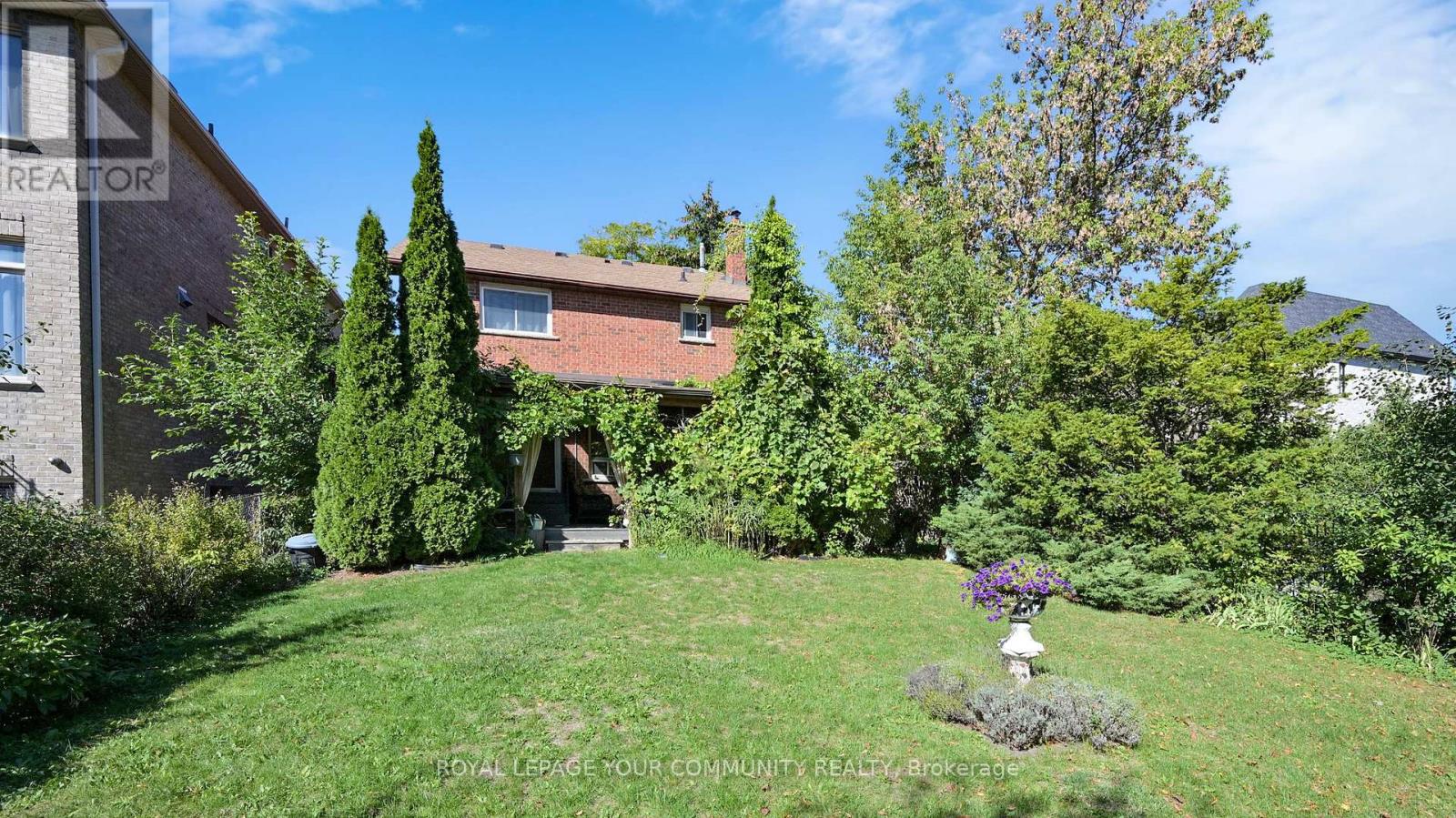 19 Roosevelt Drive, Richmond Hill, Ontario  L4C 6V1 - Photo 50 - N12441629