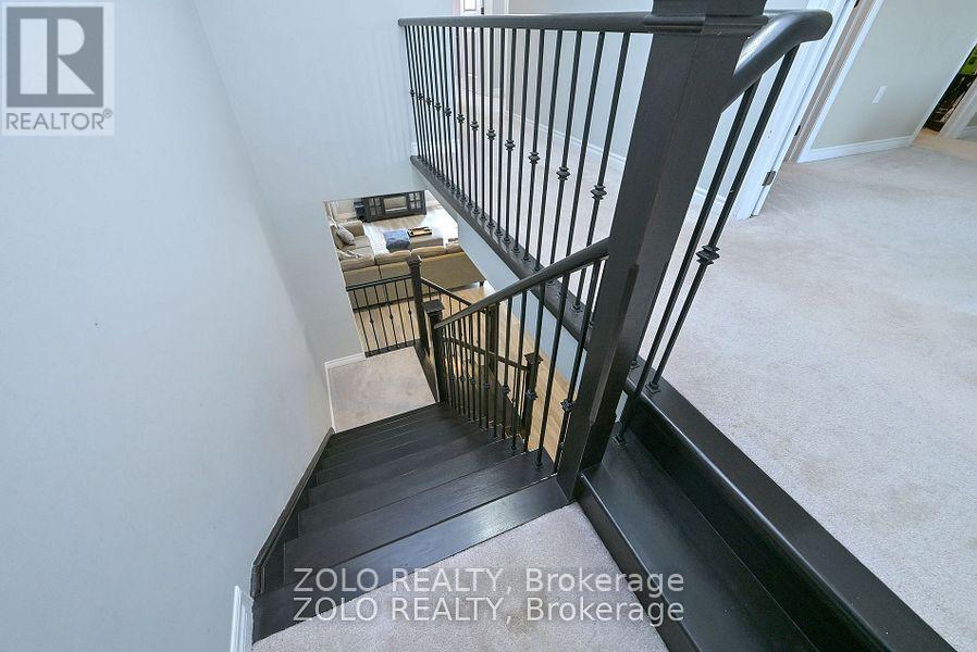 69 Walker Boulevard, New Tecumseth, Ontario  L9R 0N3 - Photo 29 - N12441637