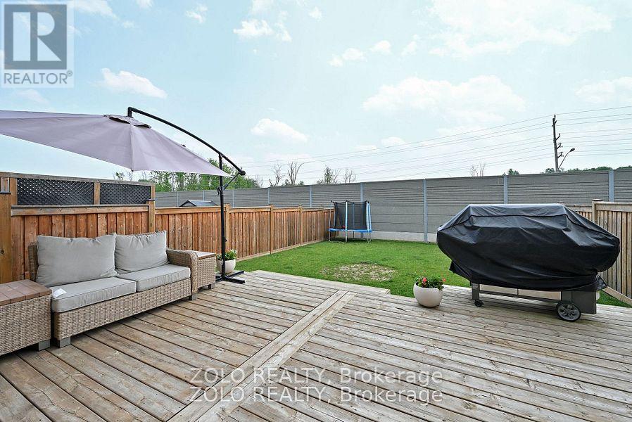 69 Walker Boulevard, New Tecumseth, Ontario  L9R 0N3 - Photo 33 - N12441637
