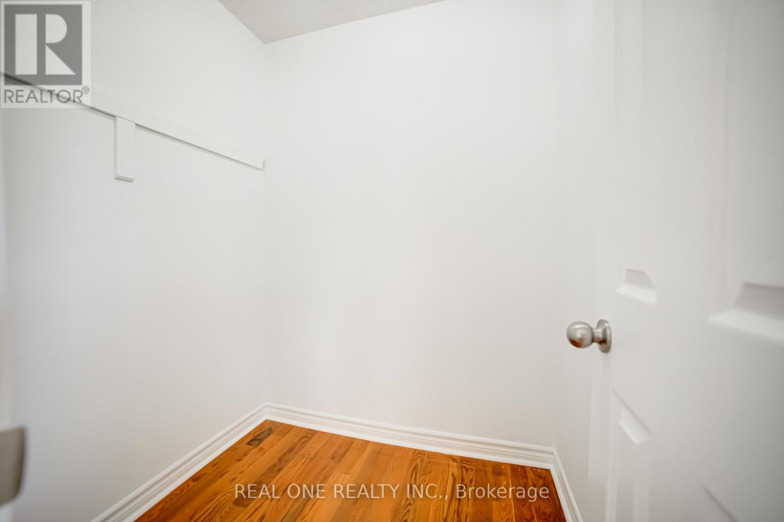 10 Squire Drive, Richmond Hill (Devonsleigh), Ontario  L4S 1C4 - Photo 20 - N12441657