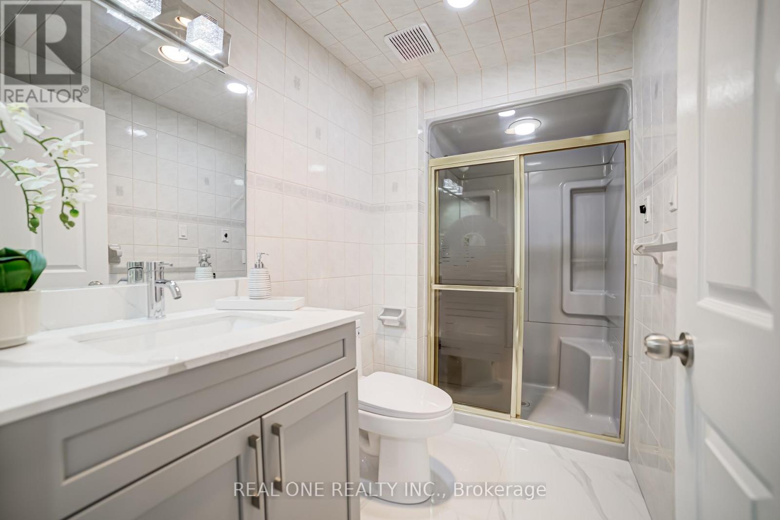 10 Squire Drive, Richmond Hill (Devonsleigh), Ontario  L4S 1C4 - Photo 31 - N12441657