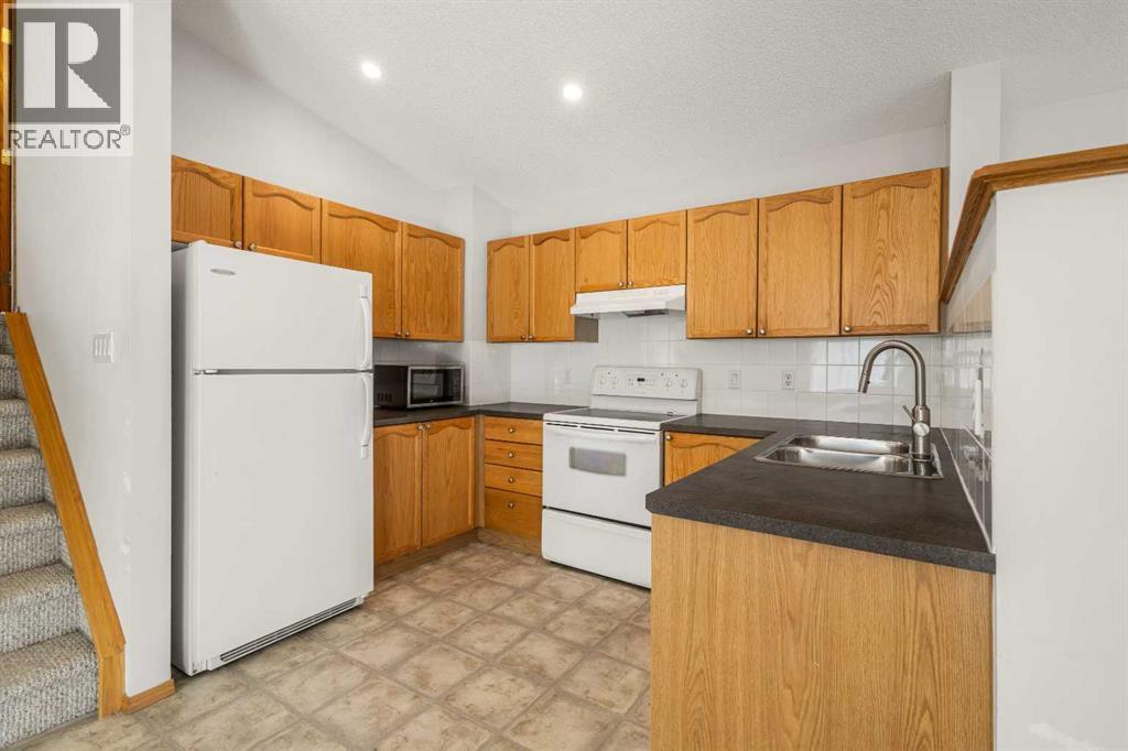 39 Saddlemont Manor Ne, Calgary, Alberta  T3J 4Z5 - Photo 13 - A2260865
