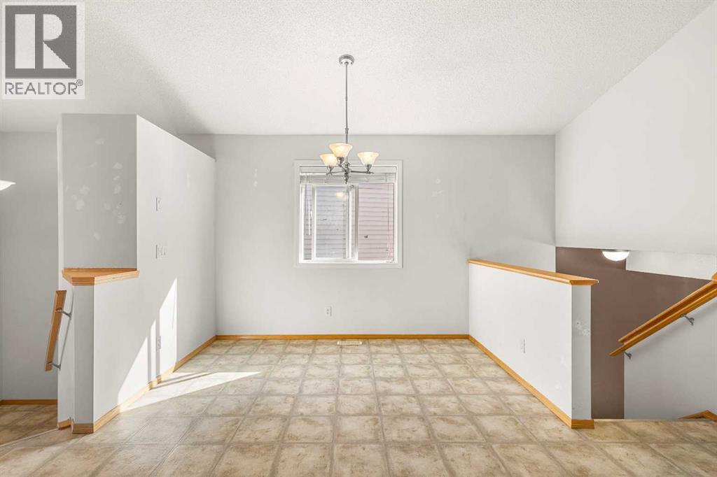 39 Saddlemont Manor Ne, Calgary, Alberta  T3J 4Z5 - Photo 14 - A2260865